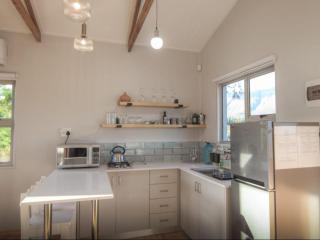 Sunbird Cabin at Vrolikheid Landgoed - 6