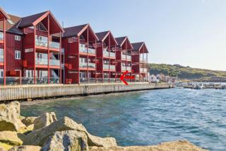 Apartment in beautiful Korshamn by the sea - 0