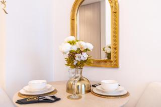 Stylish Studio with Golf Course Views Yas Island - 6