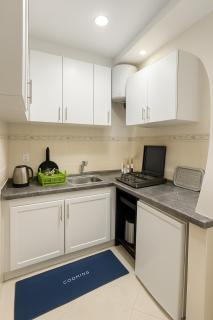 Cozy Stay near Everything Wi-Fi AC Parking - 7