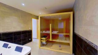 CASA-Grand Laus: Duplex familial sauna et jacuzzi - 8