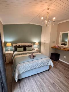 Meadow Lane Country Cottages - 9