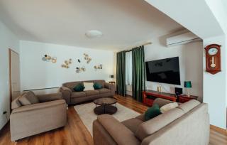 Villa Oaza Mira - Makarska by Villas Guide - 4