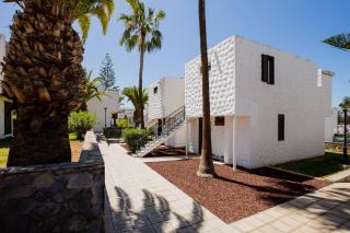 Cerca de la playa y jardin - 6