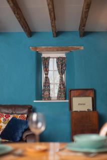 Snowdrop Cottage - 1