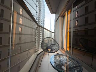 Elite Studio with Burj Khalifa & Pool View - 0