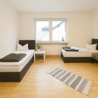 SUNNYHOME Monteurwohnungen und Apartments in Schwandorf - 2