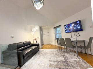 Covent Garden Penthouse 2B - 4