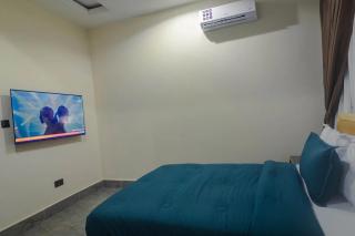 Quads Villa - Okponglo - 6