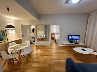 Charming 1BR old center - 6