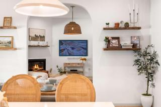 The Roxy 2 Homes in 1 - 1