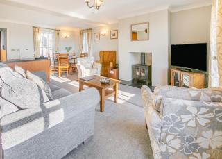 Green Acres Cottages - 3