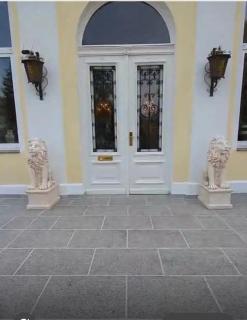 Schloss Schmuggerow - 8