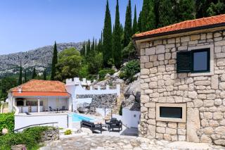 Duka by Vintage Travel - 9