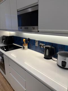 Cozy Bedroom in a Townhouse Next to Jewellery Quarters and City Centre - 6