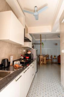 Coastal Calm by Da Alohas - 9