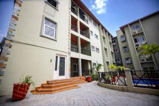 Spacious 2bedroom apartment - 0