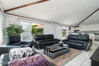 Jacqueline Drive 51 - 9