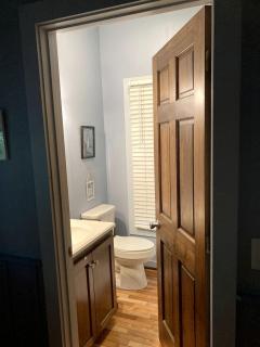 Secluded Woodland Cabin Rental with Hot Tub in Yadkin Valley Wine Region - 9