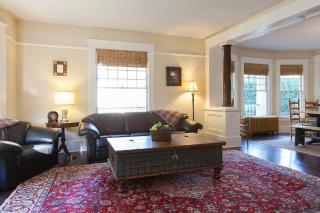 Cascade Chic 30 day minimum - 9