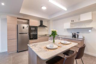 Capital M Blue Saphire Line 1 Bed by YourHost - 8