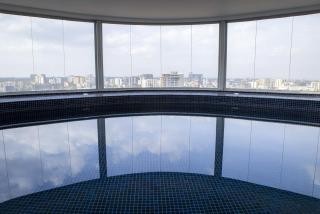 Capital M Blue Saphire Line 1 Bed by YourHost - 7