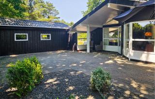 Stunning Home In Oksbøl With Sauna - 6