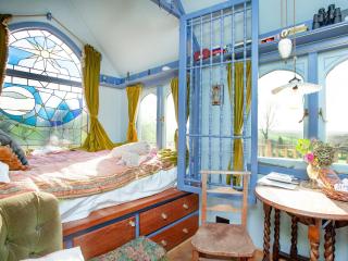 The Tabernacle-Uk41753 - 5