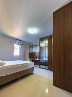 House 04 rooms - 2 suites 80 M from the beach - 8