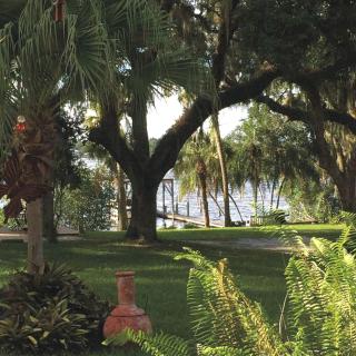 Waterfront Cottage Rental with a Dock on the San Sebastian River, Florida - 9