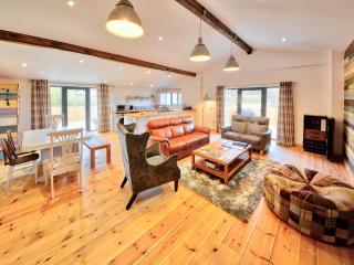 Madeline Angevine - Ukc3208 - 2