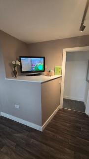 Studio apartment in Fishponds - 1