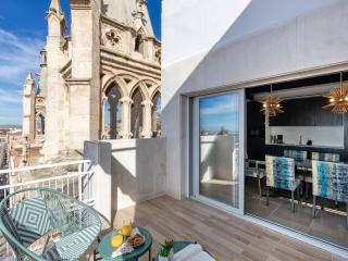 ChezmoiHomes Luxury Gran Via Penthouse Collection - 9