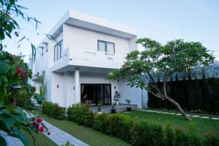 Villa Gris Sanur - 1