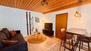 AlpinRetro-Apartment I Stylisch & zentral I See & Berge I Luzern I Zürich I Stoos I Rigi - 6