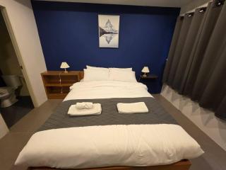 Charming 1-Bedroom Apartment in Chiang Mais Heart - 0