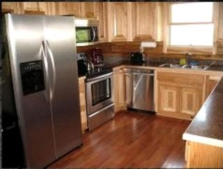 Rustic Log Cabin For a Group Getaway near Lake Cumberland in Kentucky - 9