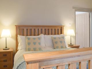 Honeysuckle Cottage-Ukc3194 - 1