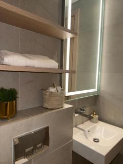 Oakley Square Residence - 1