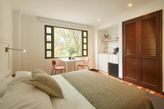 Modern Comfort in the Heart of Zona G 202 - 8