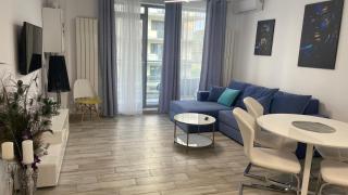 Lotus Blue - Mamaia - 9