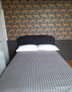 6 Bedroom - Luxury - Cinema Room - 9