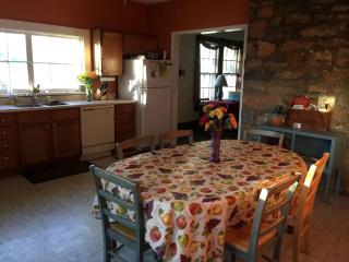 Inviting Cottage Rental on a Private Farm in Rileyville, Virginia - 4