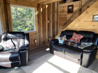 Romantic Cabin Rental Overlooking Otter Creek in the Adirondacks of Upstate New York - 9