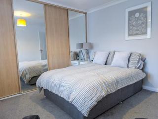 Spacious Family Retreat -sleeps 10-12 - 2