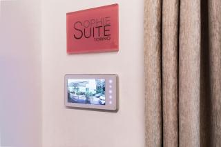 Sophie Suite - 5