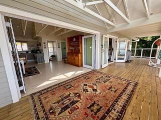 Lagoonside Lookout - 5