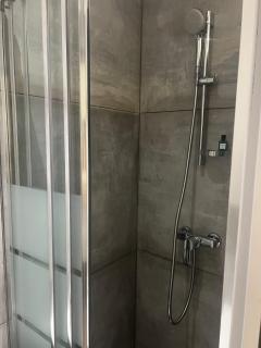 Sous les toits de PARIS TROCADERO - 2