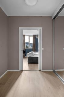 Northstay - Tromsø Harbor Mountain View Apartment - 8