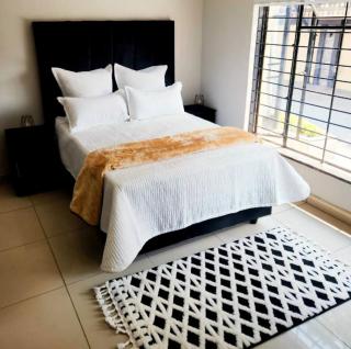 WinHaven Guest House - 8